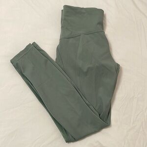 Lululemon train times pants